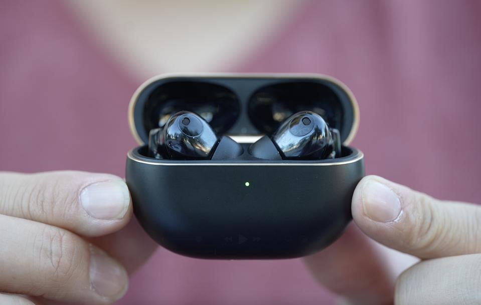 Huawei FreeBuds Pro 4: The Earbuds For Audiophiles With Huawei Phones