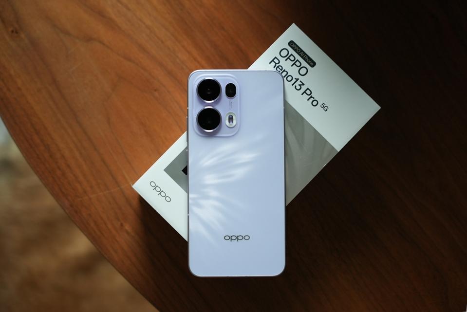 Oppo Reno 13 Pro Review: The First Underwater Mid-Range Phone