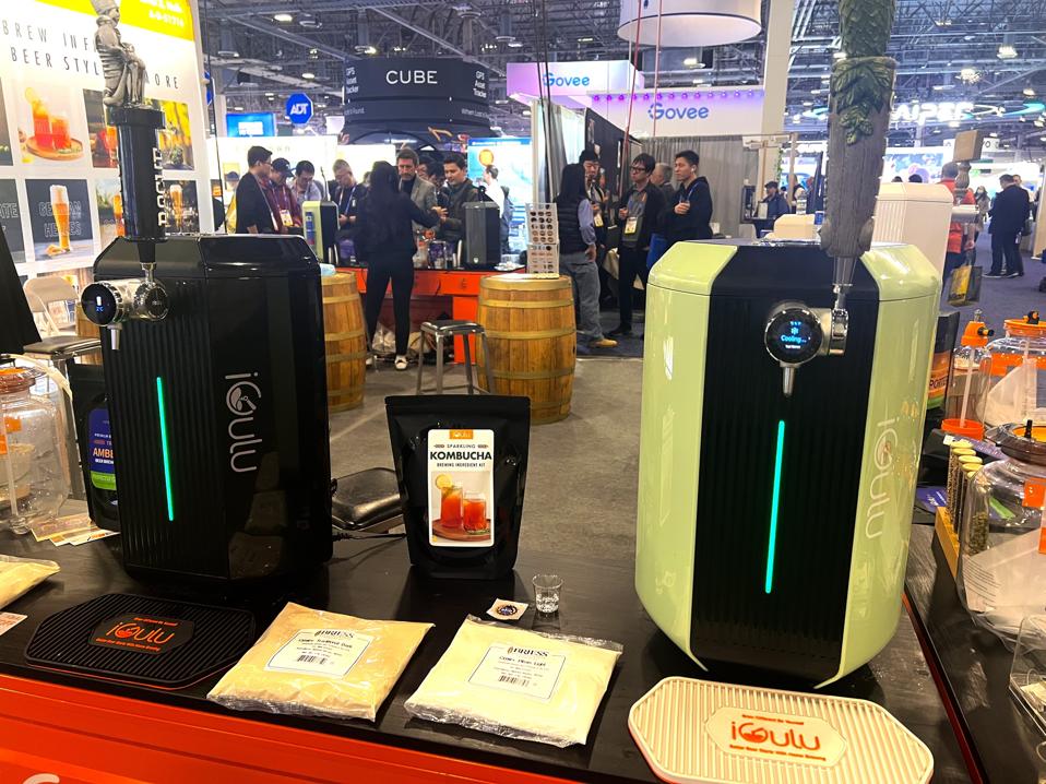 iGulu S1 (left) and F1 (right)