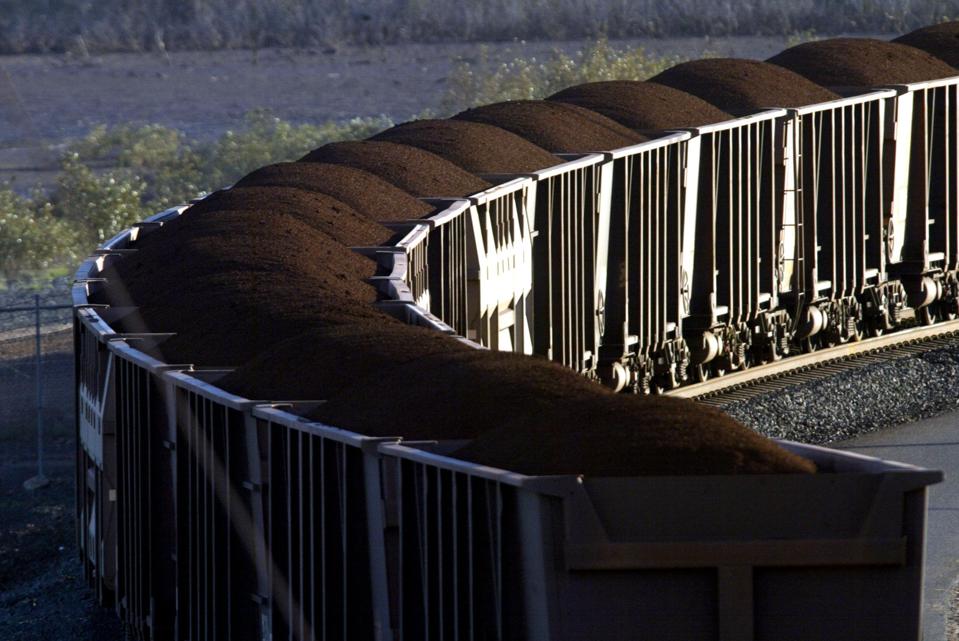 BHP Billiton Newman Iron Ore train arrives at Port Hedland, 23 June 2005 THE A