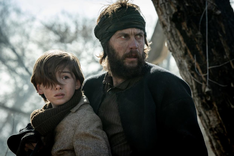 The Night Agent Kembali Kuasai Top 10 Netflix, Musim 3 Sudah Disetujui