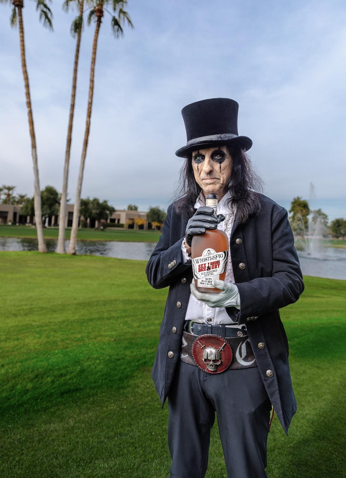 Alice Cooper.