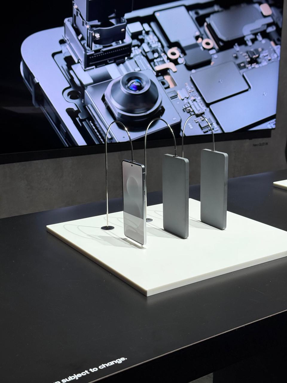 Samsung Galaxy S25 Edge: Smartphone Super Tipis yang Jadi Kejutan di 2025