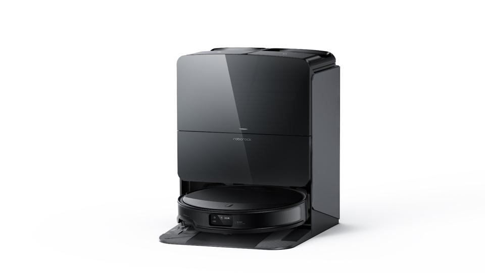 Saros 10R Is Roborock's Thinnest, Smartest Mopvac Ever