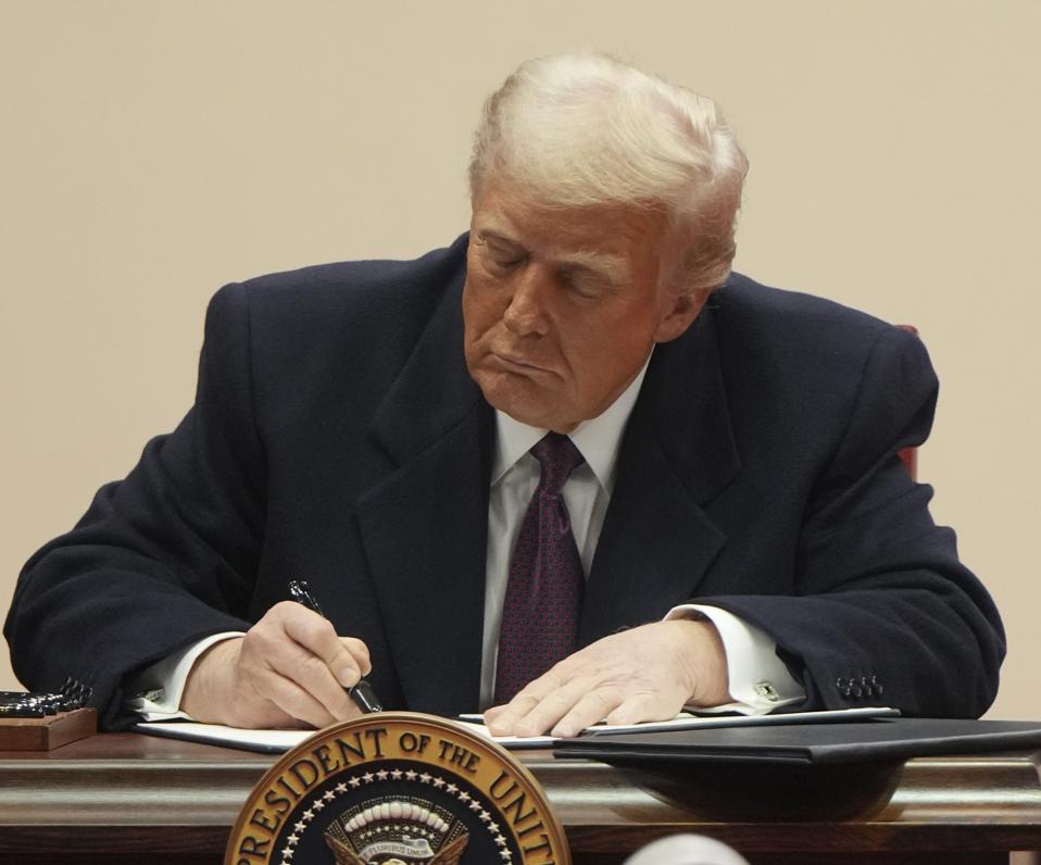 Dewan Direksi Diharapkan Perkuat Pengawasan AI di Tengah Ketidakpastian Regulasi