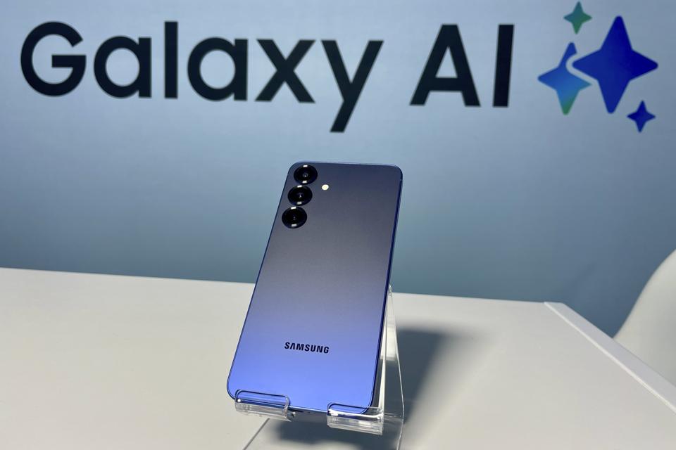 Samsung Galaxy S25 Terima Pembaruan Seamless: Langkah Baru dalam Keamanan dan Kemudahan