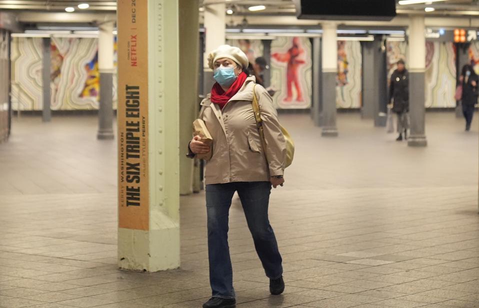 Quad-Demic: Waspadai Lonjakan Empat Virus yang Bebani Rumah Sakit AS