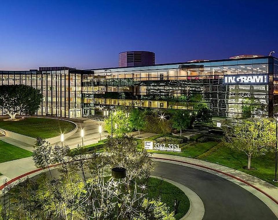 Ingram Micro Memimpin Transformasi Platform AI untuk Konektivitas Bisnis Global