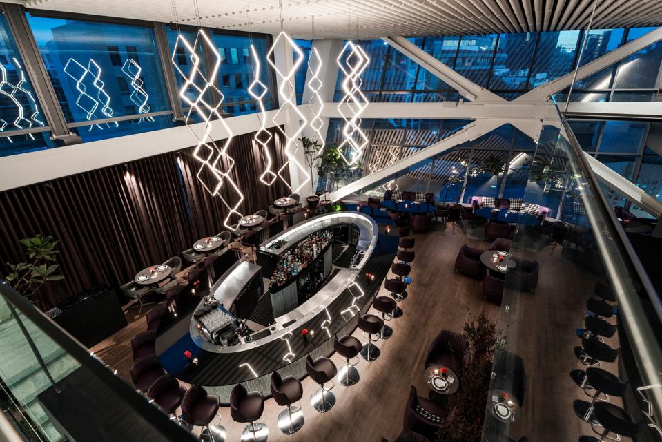 Alexander Hote caviar bar