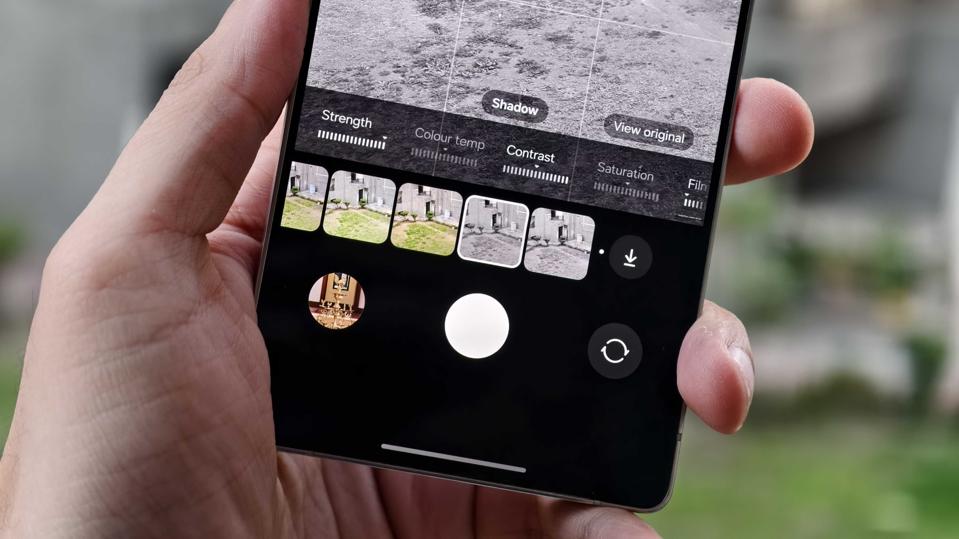 Samsung Galaxy S25 Hadirkan Filter Kamera Baru dengan Kontrol Detail ala iPhone 16