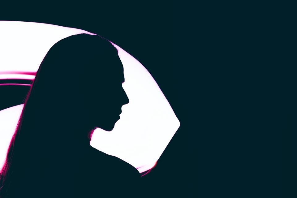 Menghadapi Ancaman Deepfake: Standar Baru untuk Verifikasi Konten Digital