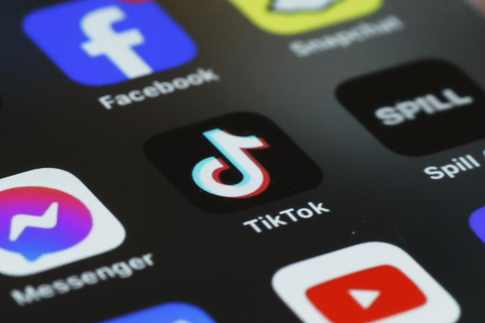 Mengapa TikTok Belum Kembali di iPhone di AS dan Apa Solusinya?