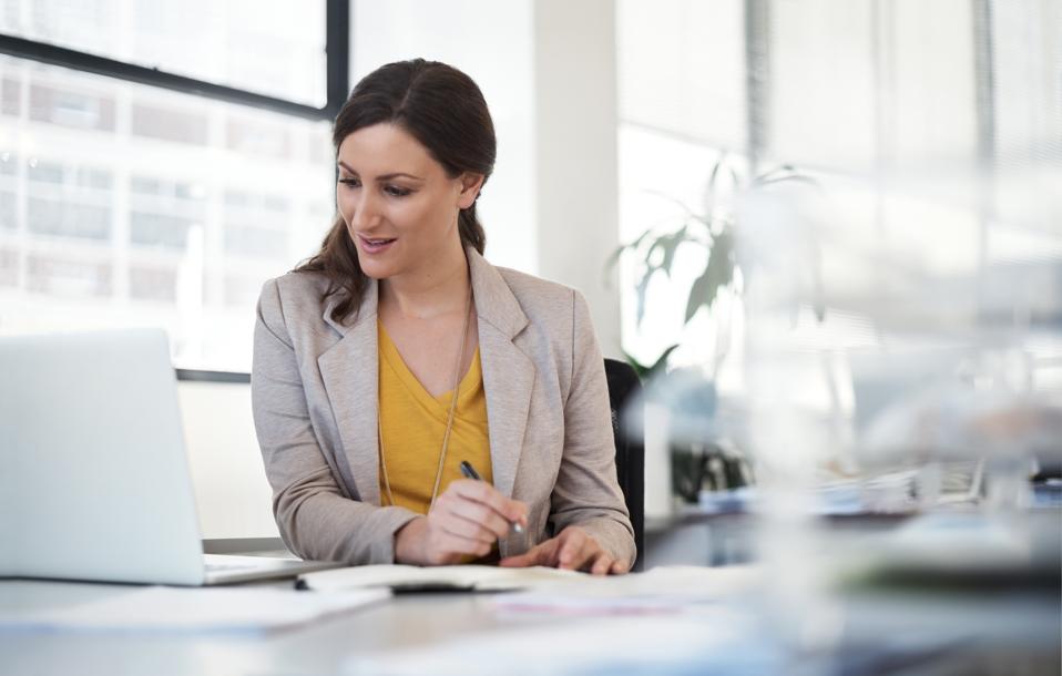 7 Kebiasaan Bijak Eksekutif Teknologi dalam Membangun Kekayaan Finansial