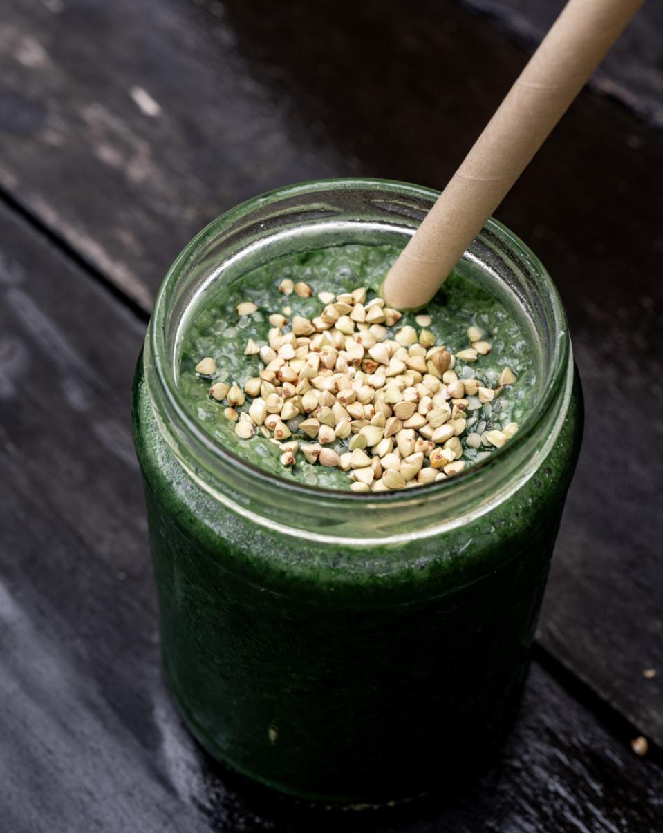 'Lil Bucks sprouted buckwheat crunch