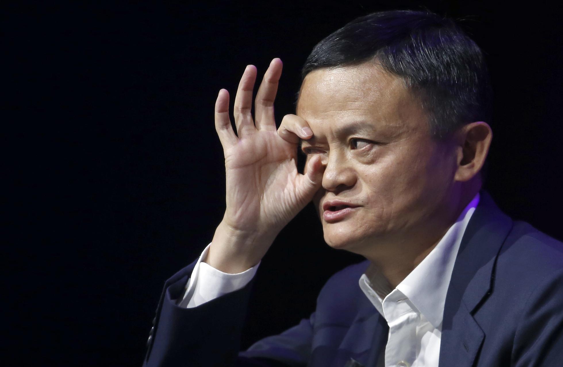 Kerja Sama Alibaba dan Apple Bangun AI Canggih untuk iPhone di Cina