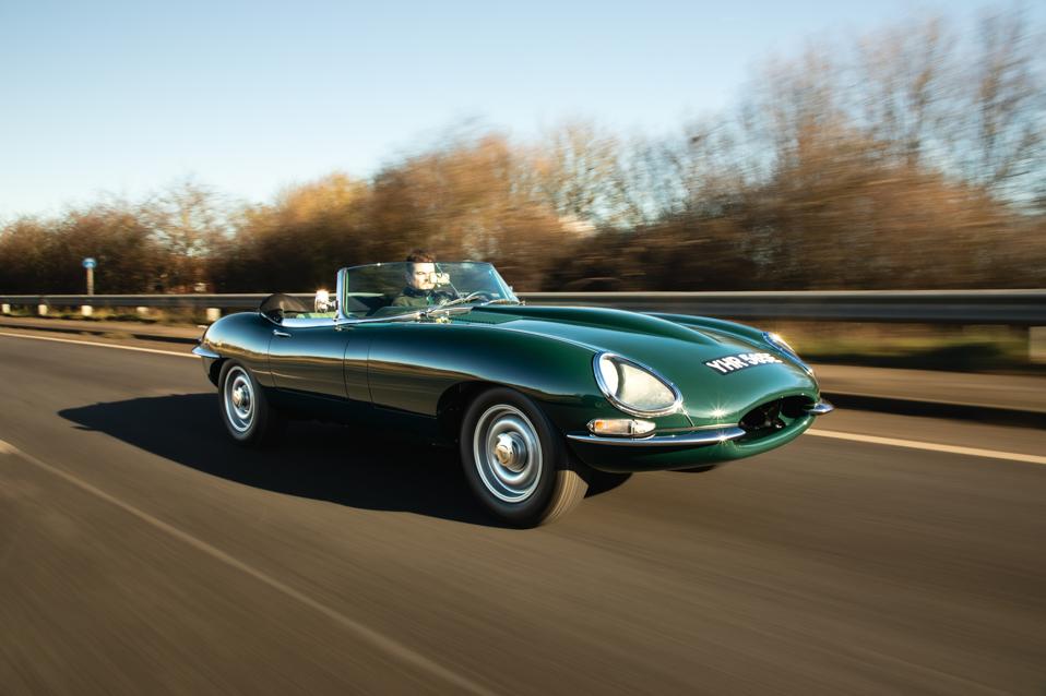 SPARK】Jaguar E n°10 4th LM 1962 #S53 Iconic Auctioneers | 1962