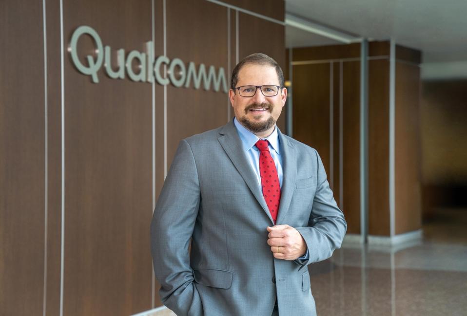 Model AI Kecil Qualcomm: Kunci Revolusi AI di Perangkat Sehari-hari