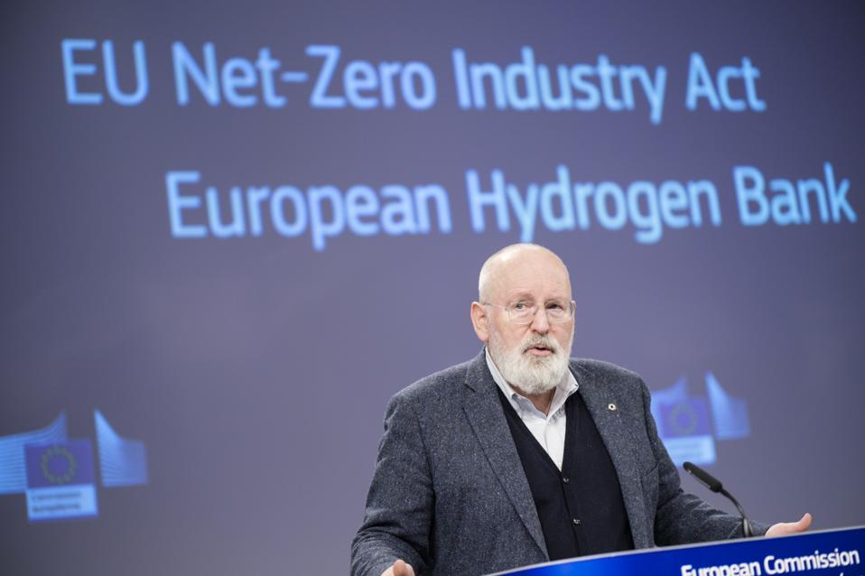 Investasi Teknologi Iklim Membaik Meski Hadapi Tekanan Ekonomi dan Politik