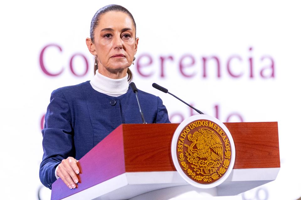 Presiden Meksiko Ancam Gugat Google atas Perubahan Nama Teluk Meksiko