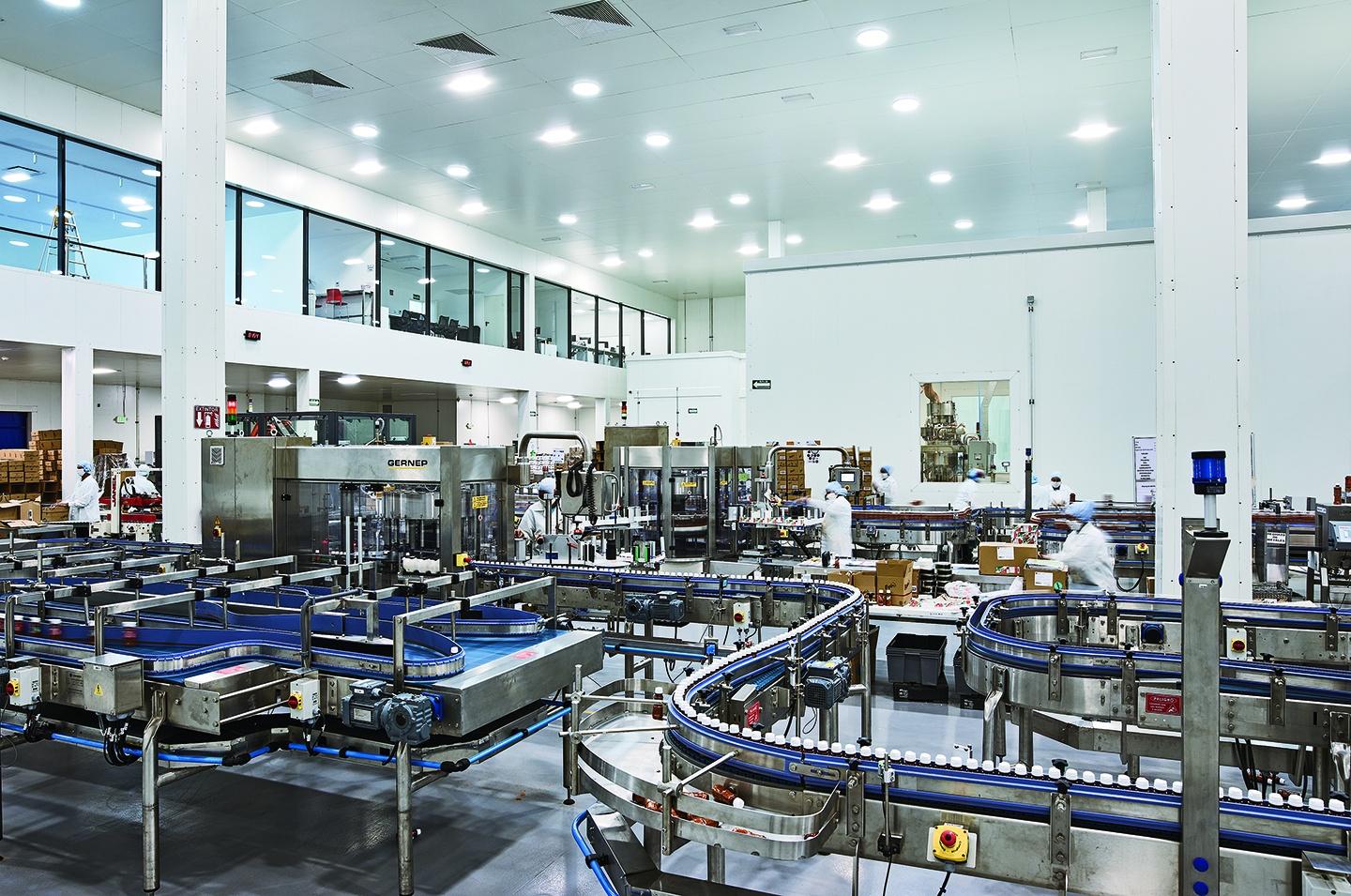 FO022525_002_Photo by Ethan Pines for Forbes