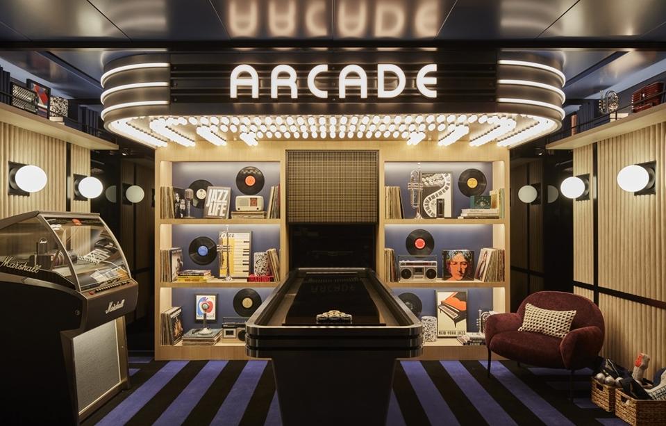 New Luxury Airport Lounges From Chase Offer A Lot For