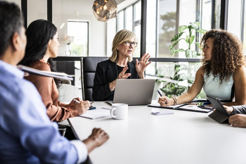 Why Leaders Need To Make It Easy For Employees To Disagree​