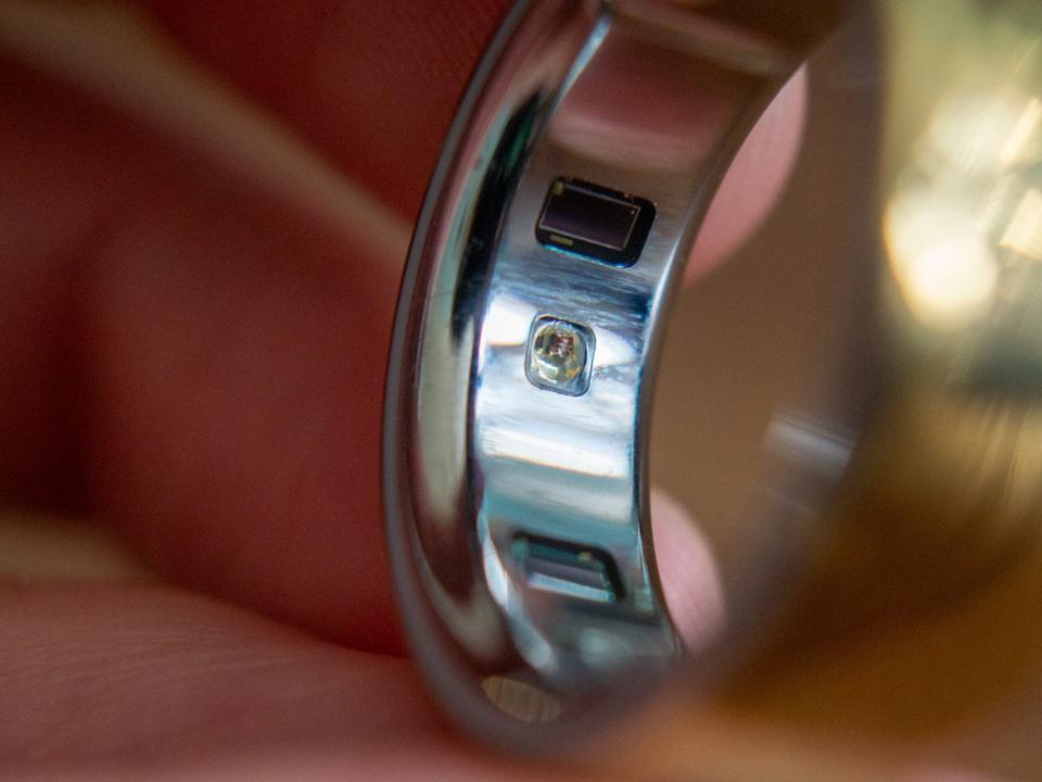 A closeup of the Oura Ring 4.