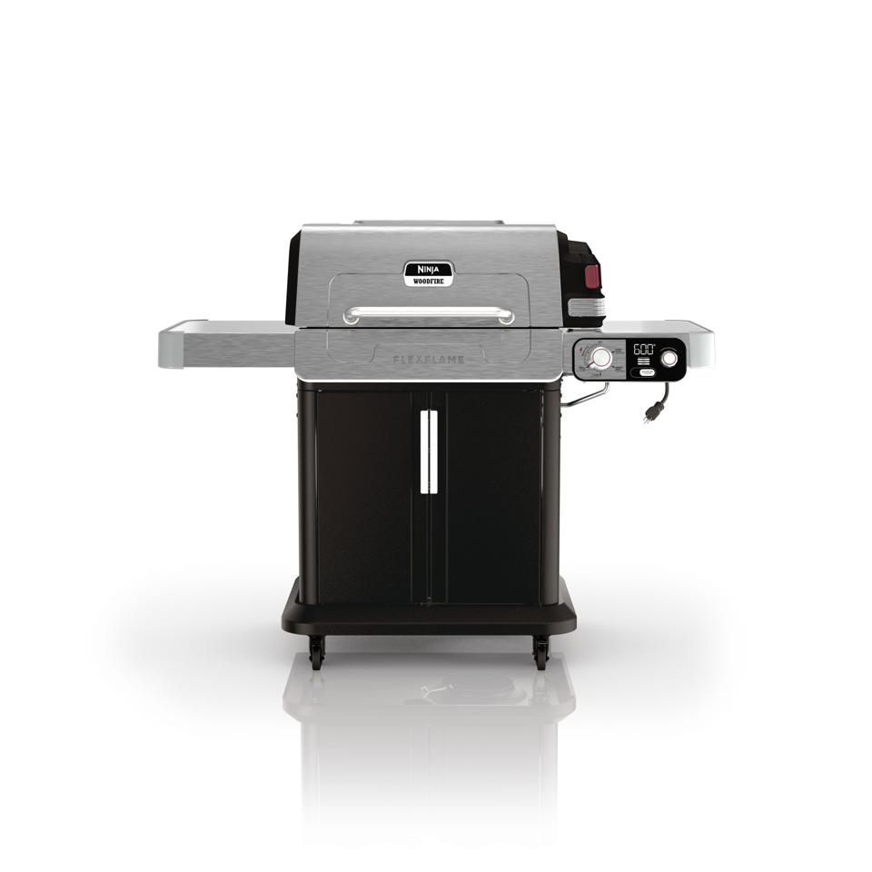 Putting Ninja's 5-Function Backyard Grill Through Some Heat