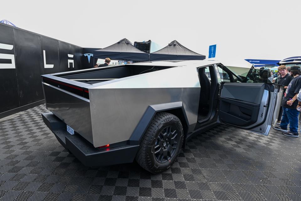How New $69K Tesla Cybertruck Stacks Up Against AWD And Cyberbeast Versions