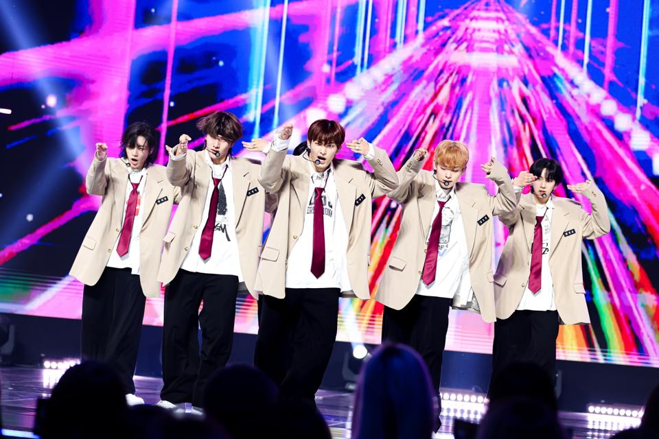 MBC Music Program 'Show Champion' - 82MAJOR