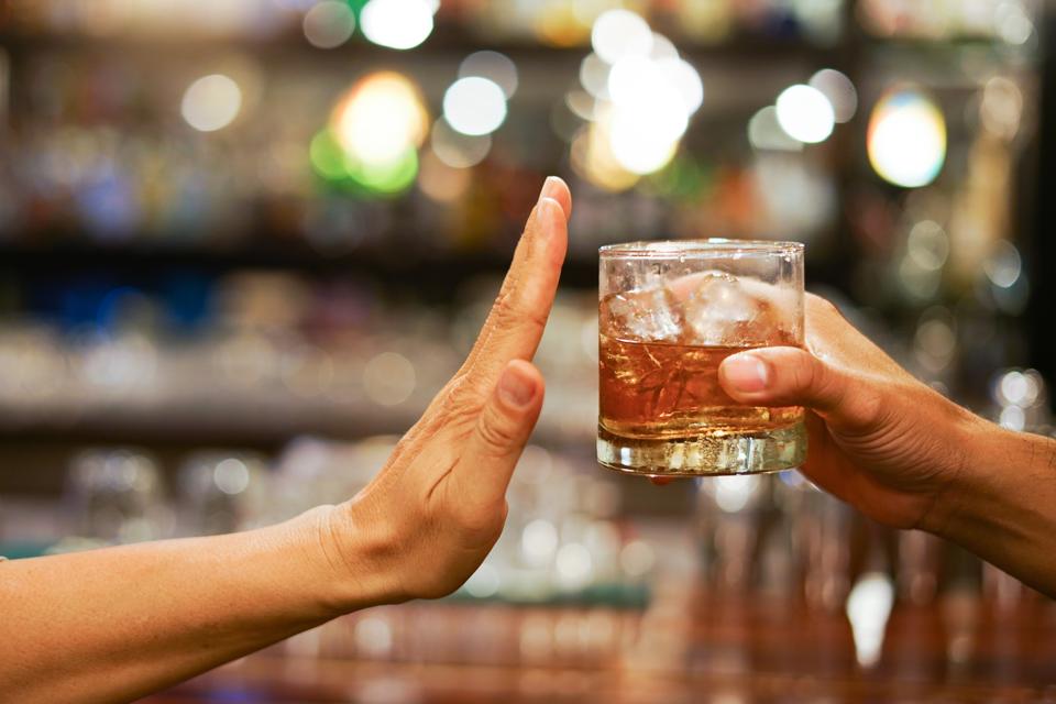 8 Science-Backed Health Reasons For Quitting Alcohol Now