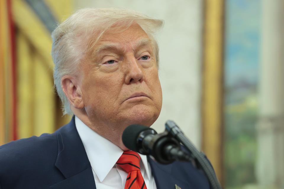 President Trump And Special Envoy Witkoff Discuss Ceasefire In Houthi Conflict