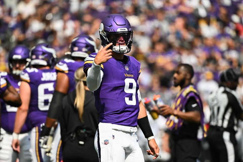 2025 2026 NFL Schedule Vikings Go Overseas For 2 Brutal Games Vs 960x0