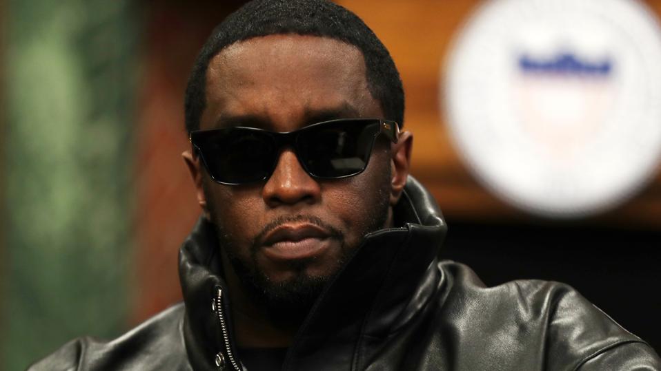 Sean "Diddy" Combs Fulfills $1 Million Pledge To Howard University At Howard Homecoming – Yardfest