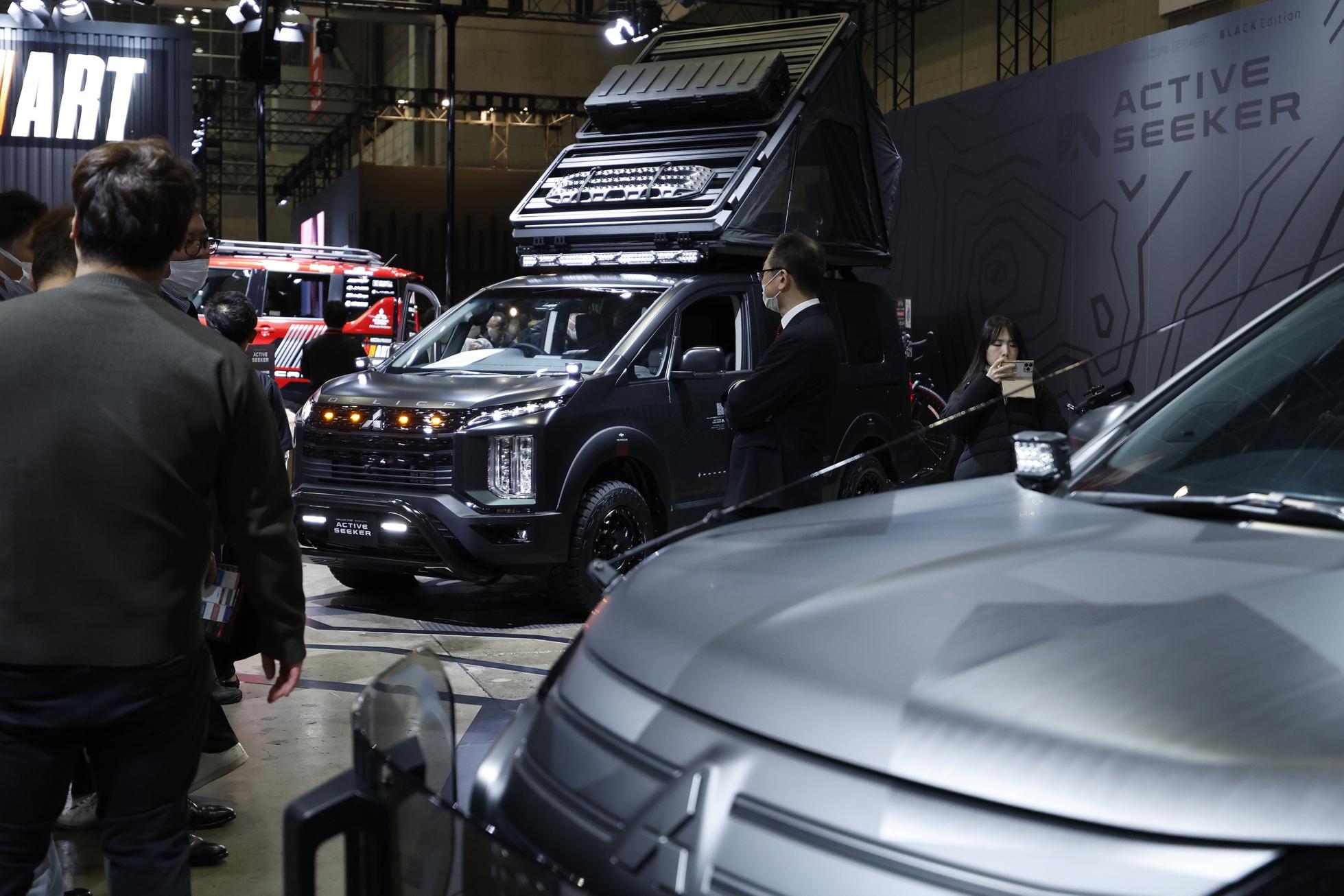 Displays at Tokyo Auto Salon