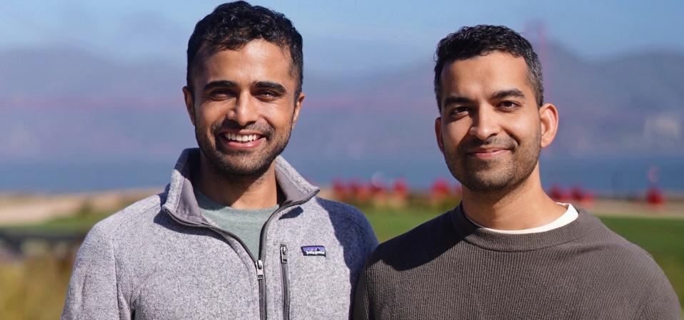A picture of Chronicle co-founders Mayuresh Patole and Tejas Gawande