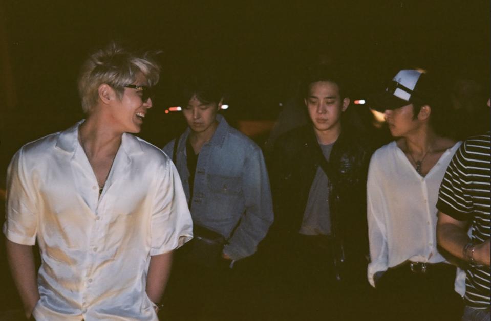 Taegyeom, Hajoon, Dojoon and Woosung form the band The Rose.