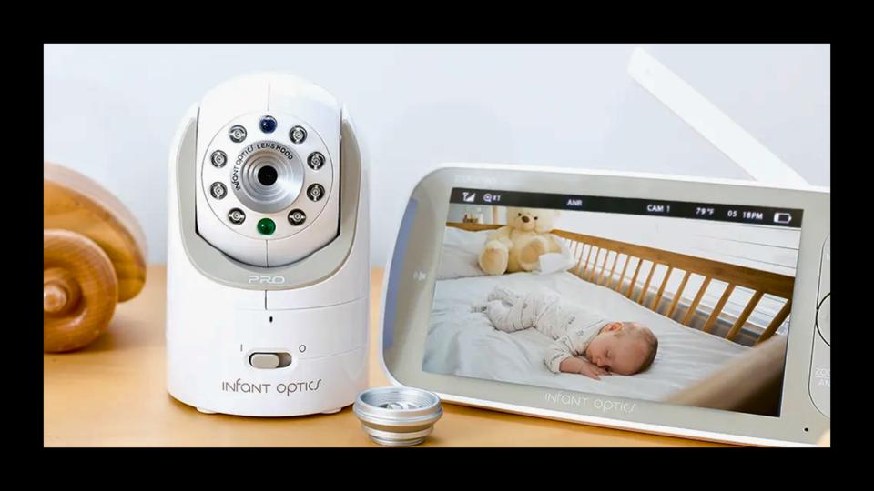 Graphic I’m A Mom And Baby Gear Expert—Here Are The Best Non-WiFi Baby Monitors