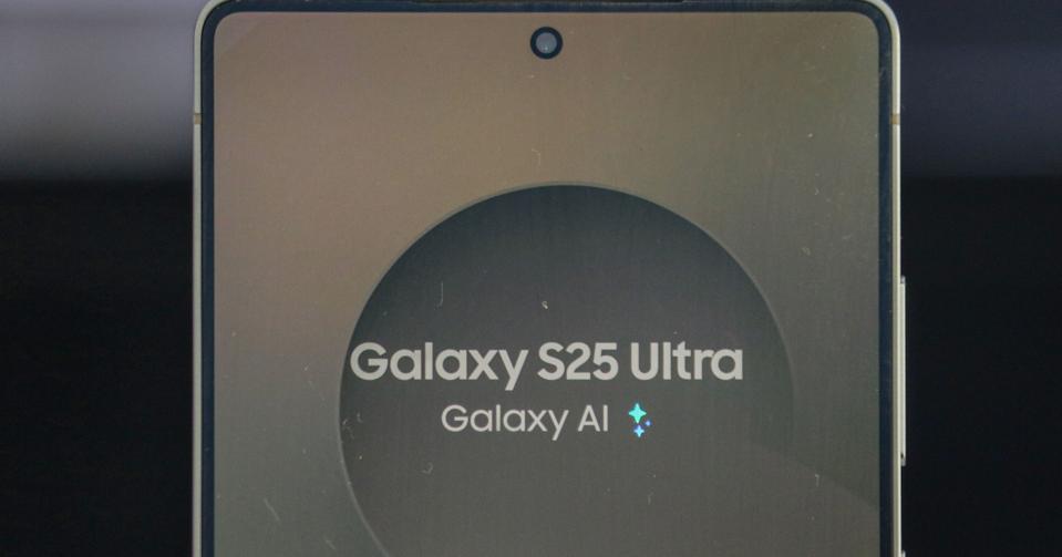 Samsung Galaxy S25 And Galaxy S25 Ultra Mobile Phones
