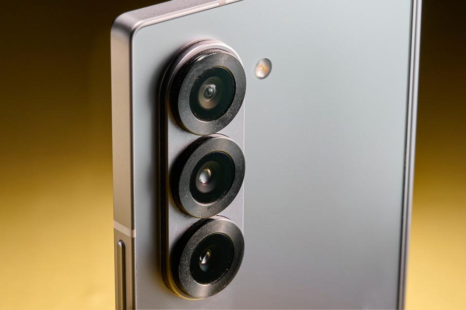 Samsung Galaxy Z Fold 6 Folding Phone