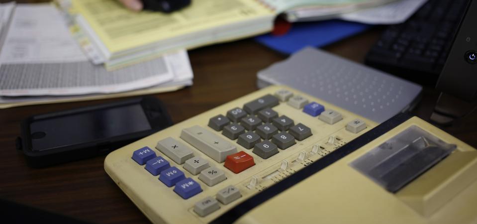 Americans Head To Tax Preparers Ahead Of April 15 Deadline