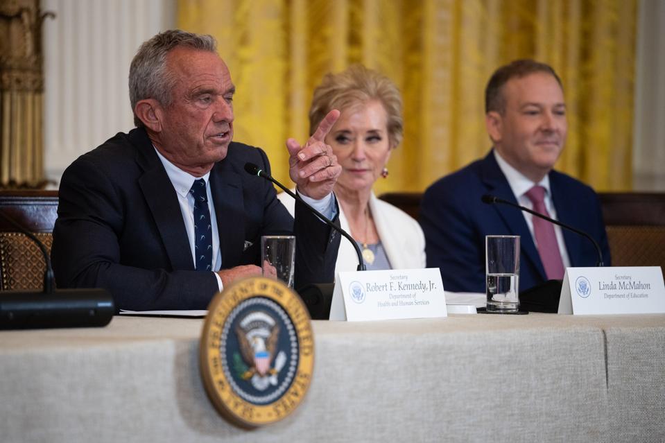 President Trump Holds Make America Healthy Again Commission Event