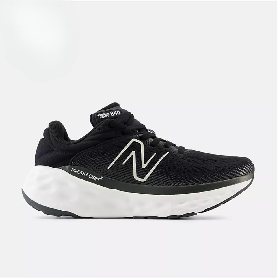 new balance low cost
