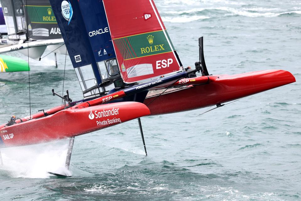 The overall winner of Sail GP NYC '25 was team Spain, sponsored by the Spanish bank Santander. Their driver, Diego Botín, is a direct descendant of the bank's founder.