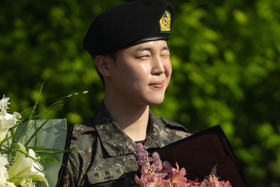 BTS members Jimin and Jungkook discharged from military service...