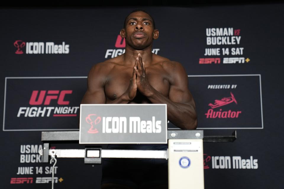 Odds, Lines, Prop Bets & Predictions: Expert Picks Odds, Lines, Prop Bets & Predictions: Expert Picks