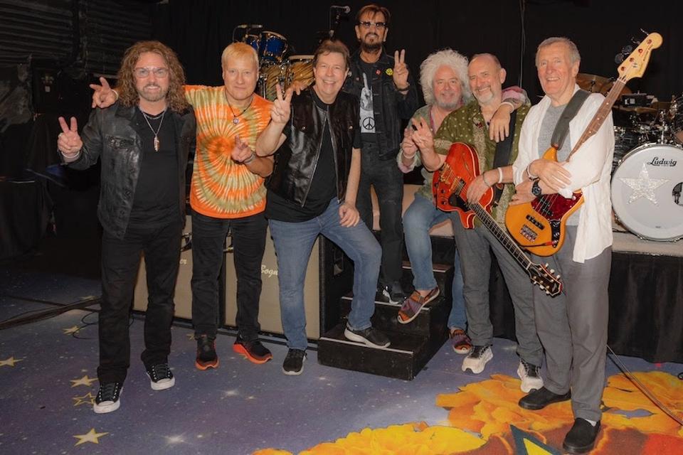 Ringo Starr and His All Starr Band (L-R) Buck Johnson, Greg Bissonette, Warren Ham, Ringo Starr, Steve Lukather, Colin Hay and Hamish Stuart.