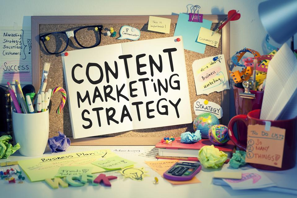 Content marketing strategy, strategist, search engine optimization ideas, business concept background in office.