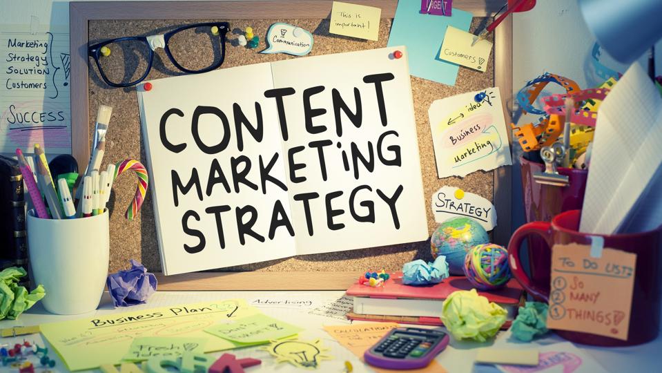 Content marketing strategy, strategist, search engine optimization ideas, business concept background in office.