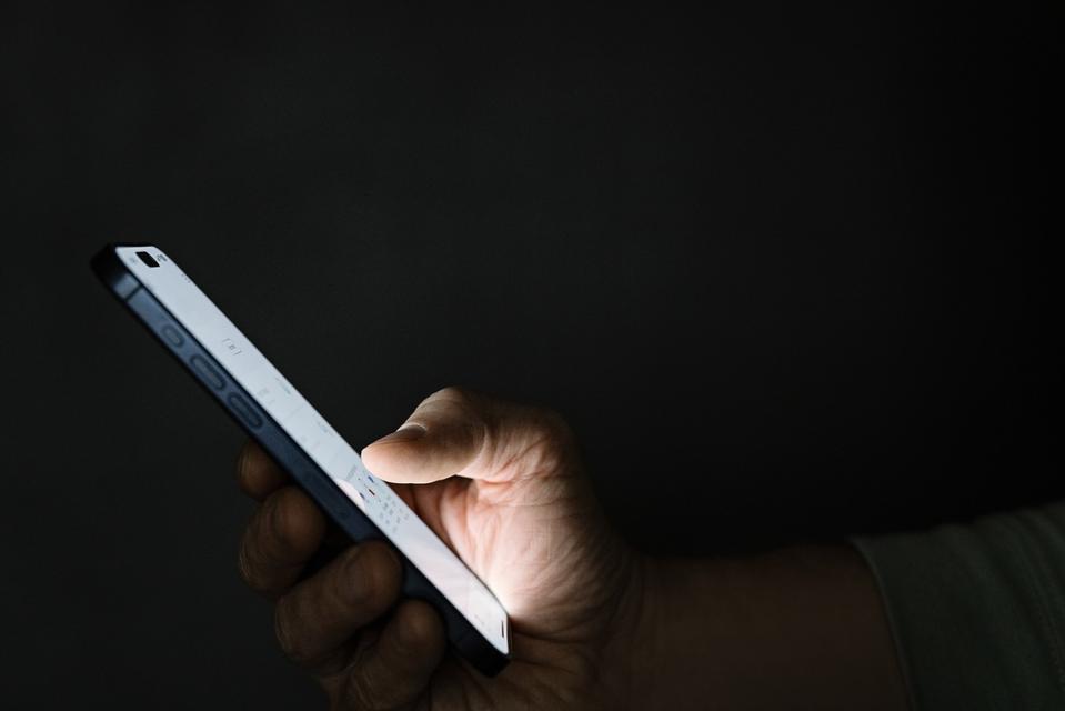 Using iphone in the dark,